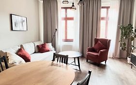 Ruben Apartament Z Romantycznym Balkonem